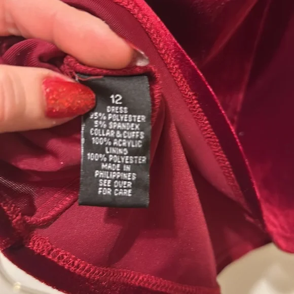 BCXgirl stretch red velvet Christmas dress - Picture 7 of 11